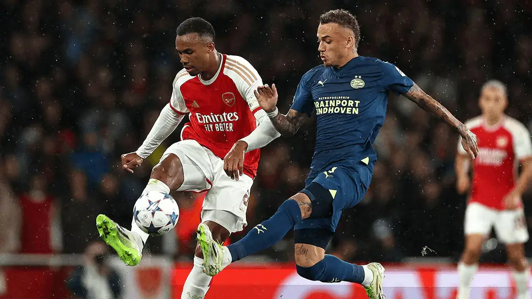 Supercomputer predicts winner in PSV vs Arsenal